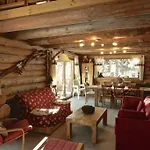 Chalet Les Sorbiers, En Rondins, Classe 4****etoiles *